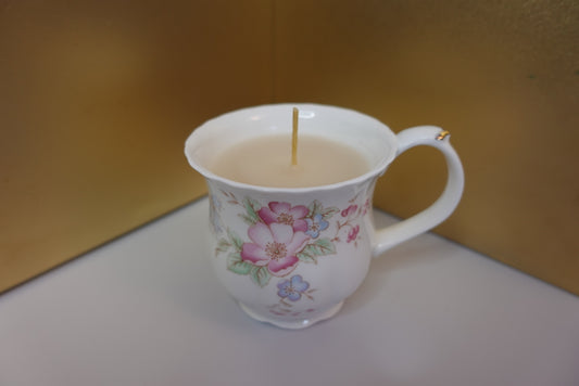 Organic Vintage Floral Teacup Candle